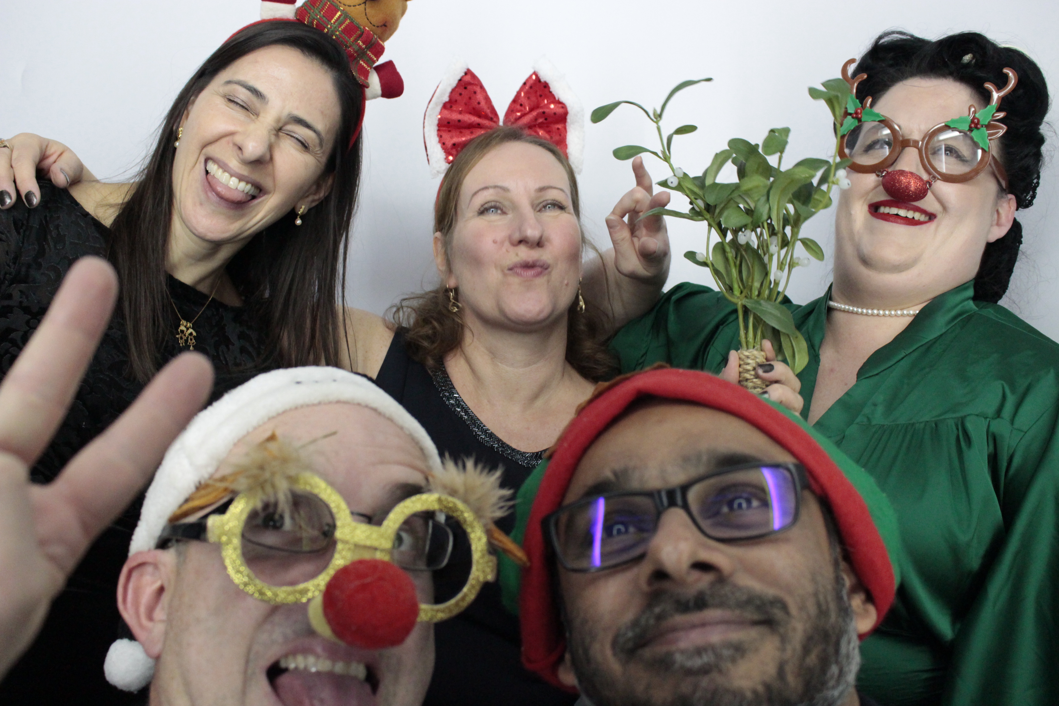 Siemens Christmas Party | View more photos from the event at gallery.myphotoboothexperience.co.uk/u/MyPhotoBoothExperienceLtd/Siemens-Christmas-Party-0